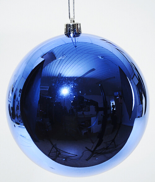 Пластиковый глянцевый шар 25 см синий Kaemingk