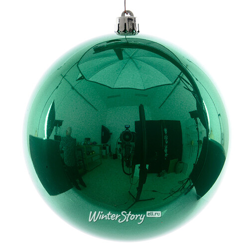 Пластиковый шар 20 см изумрудно-зеленый глянцевый Kaemingk/Winter Deco