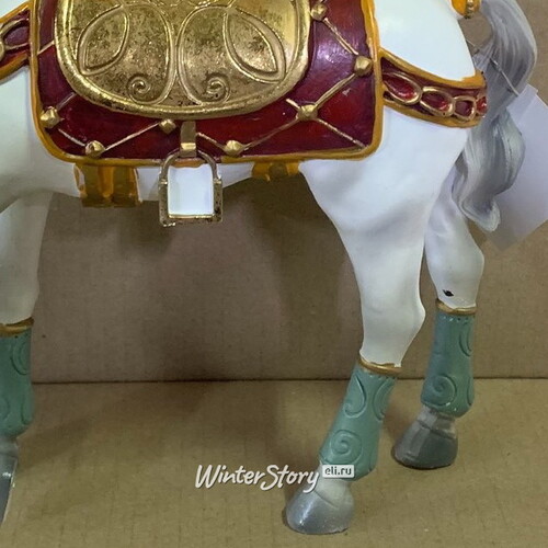 Декоративная фигурка Королевский скакун Бастиан из Золотых Конюшен 22 см, уцененный EDG