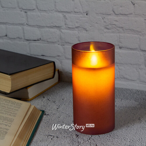 Светодиодная свеча с имитацией пламени Magic Flame в стакане 15 см фиолетовая Peha