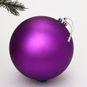 Пластиковый шар Sonder 15 см фиолетовый матовый Winter Deco фото 1