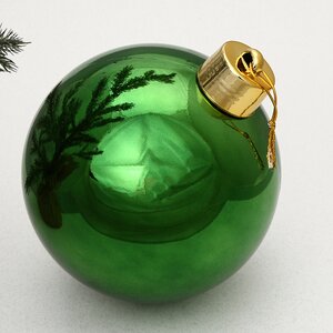 Пластиковый шар Sonder 20 см ярко-зеленый глянцевый Winter Deco фото 1
