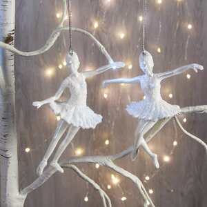 Елочная игрушка Балерина в белоснежном платье - в поклоне 13 см, подвеска Forest Market фото 2