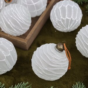 Набор стеклянных шаров Альстен 8 см, 12 шт морозный белый Winter Deco фото 4