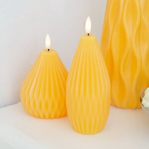 Светодиодная свеча с имитацией пламени Грацио 15 см желтая, на батарейках Peha фото 2