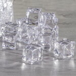 Искусственный лед Кубики 2.8*2.5 см 12 шт