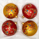 Набор стеклянных елочных шаров Кокошник 8 см, 4 шт красный с золотым