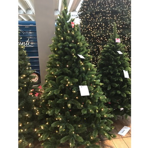 искусственная елка фото