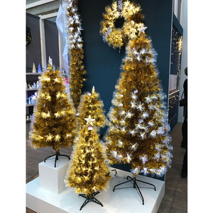 искусственная елка фото