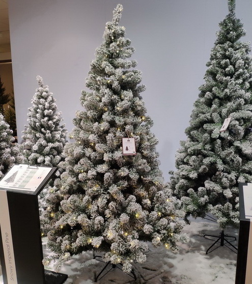 Елка Империал с лампочками