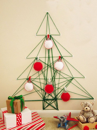 Висящая елка