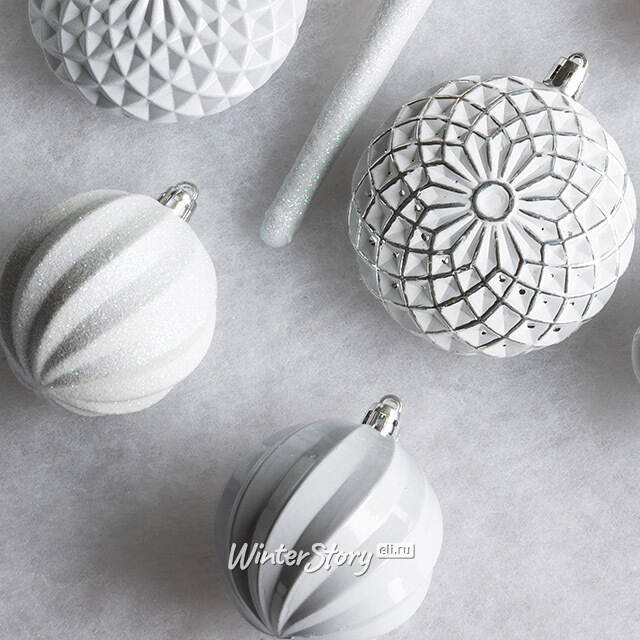 Набор елочных игрушек Frosty White 6-17 см, 15 шт Winter Deco