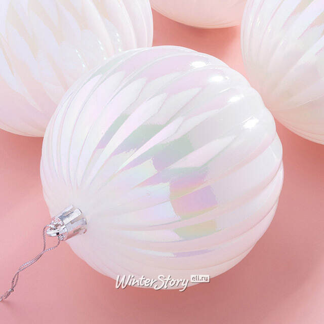 Елочные шары Volistra 10 см белый перламутр, 4 шт, пластик Winter Deco