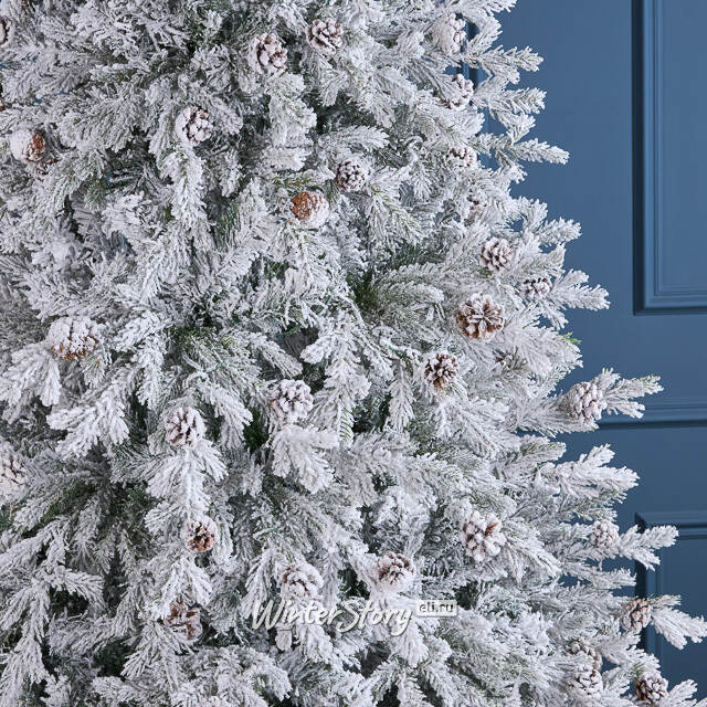 Искусственная елка с лампочками Кедровая заснеженная 240 см, 450 теплых белых LED ламп, ЛИТАЯ + ПВХ Winter Deco