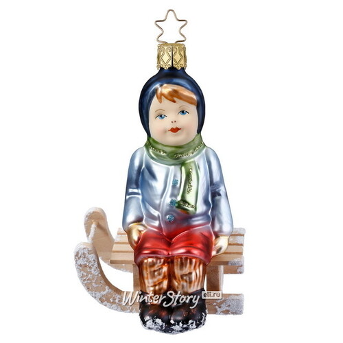 Стеклянная елочная игрушка Мальчик Франц на санях 11 см, подвеска Inge Glas