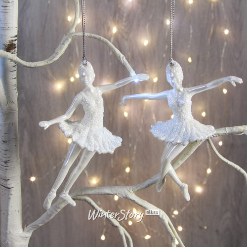 Елочная игрушка Балерина в белоснежном платье - в поклоне 13 см, подвеска Forest Market