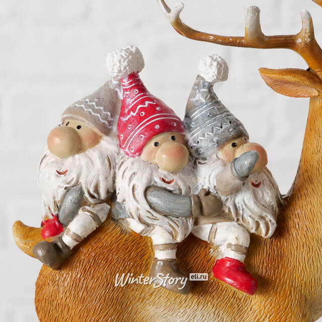 Декоративная фигурка Олень Стабби с гномами 16 см Boltze