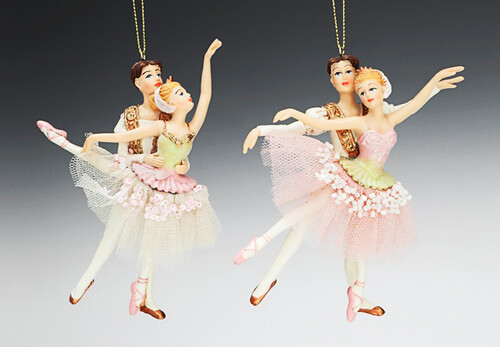 Балетная пара "Ромео и Джульетта" бежево-розовая, 11х13 см Holiday Classics