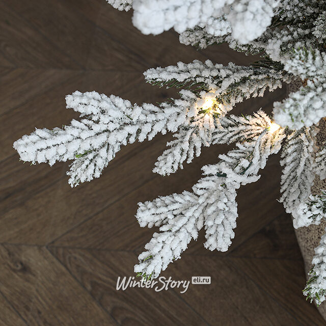 Искусственная елка с лампочками Norway 90 см заснеженная в кашпо, 90 теплых белых LED, ЛИТАЯ + ПВХ Winter Deco