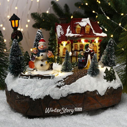 Новогодняя композиция Снеговик и дети в канун Рождества 19*13 см с LED подсветкой и движением, батарейки Kaemingk