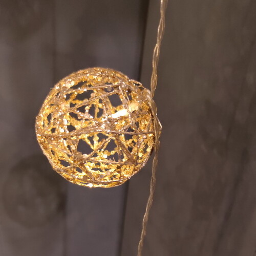 Светодиодная гирлянда-шарики Огоньки Олимпии 3.8 м, 20 теплых белых ламп, прозрачный ПВХ, IP20 Kaemingk