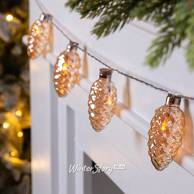 Светодиодная гирлянда Шишки - Gold Perfecto 1.75 м, 8 теплых белых LED ламп, прозрачный ПВХ, на батарейках, IP20 Kaemingk