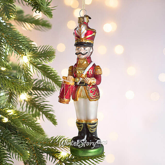Елочная игрушка Барабанщик Уильям из королевства Дрейкерк 18 см, стекло Winter Deco