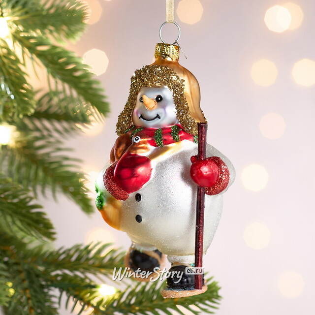 Елочная игрушка Снеговик Денни с мешком подарков 12 см, стекло Winter Deco