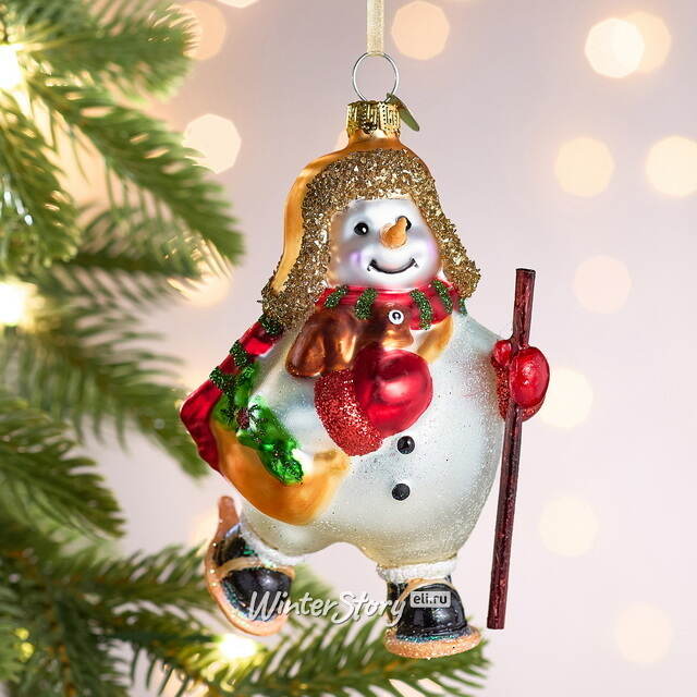 Елочная игрушка Снеговик Денни с мешком подарков 12 см, стекло Winter Deco