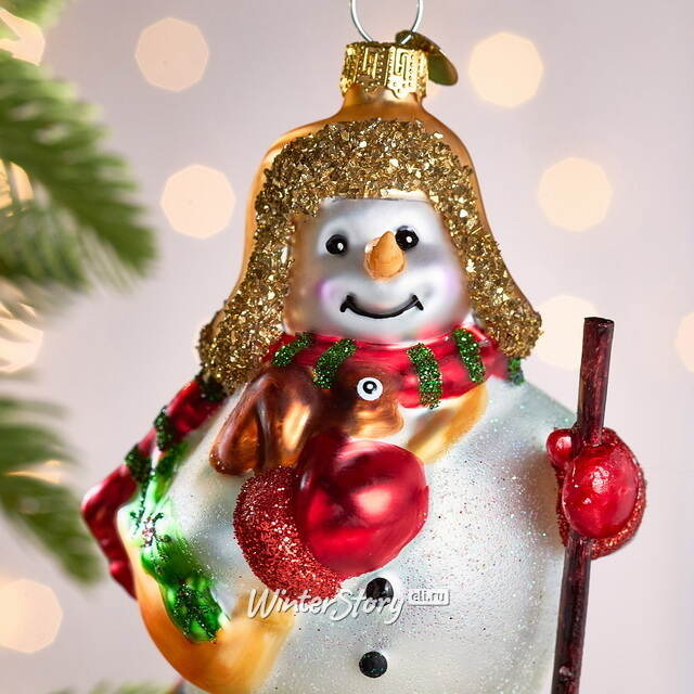 Елочная игрушка Снеговик Денни с мешком подарков 12 см, стекло Winter Deco