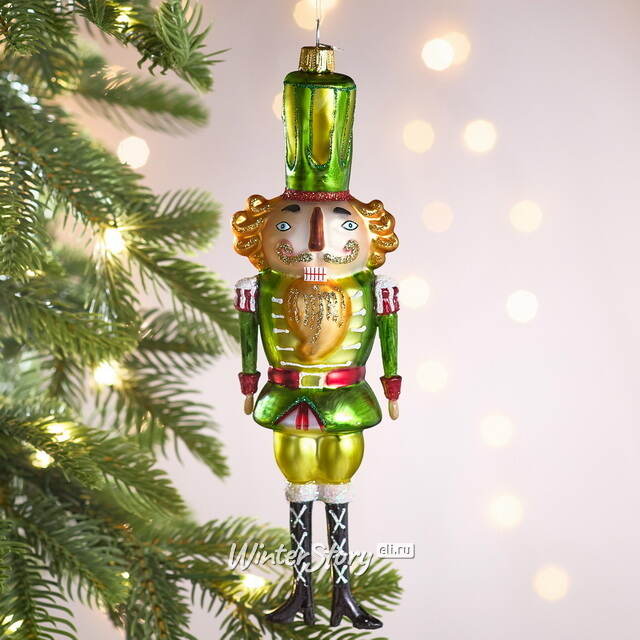 Елочная игрушка Щелкунчик из королевства Эбонлунд 21 см зеленый, стекло Winter Deco