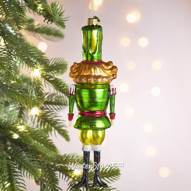 Елочная игрушка Щелкунчик из королевства Эбонлунд 21 см зеленый, стекло Winter Deco