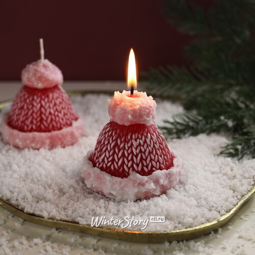Новогодняя свеча Шапочка - Warm Christmas 7 см Омский Свечной