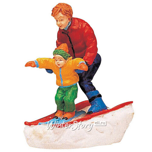 Фигурка Малыш и папа катаются на лыжах, 5 см Lemax