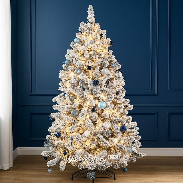 Искусственная елка с гирляндой и игрушками Лапландия: Arctic Story заснеженная 210 см, 700 теплых белых LED, контроллер, ПВХ Winter Deco