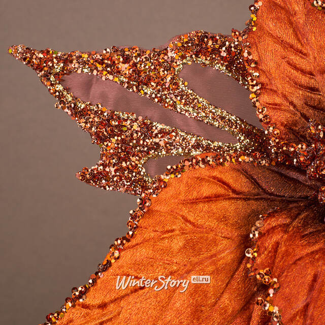 Пуансеттия на стебле Stortorge Helsingo 69 см Christmas Deluxe