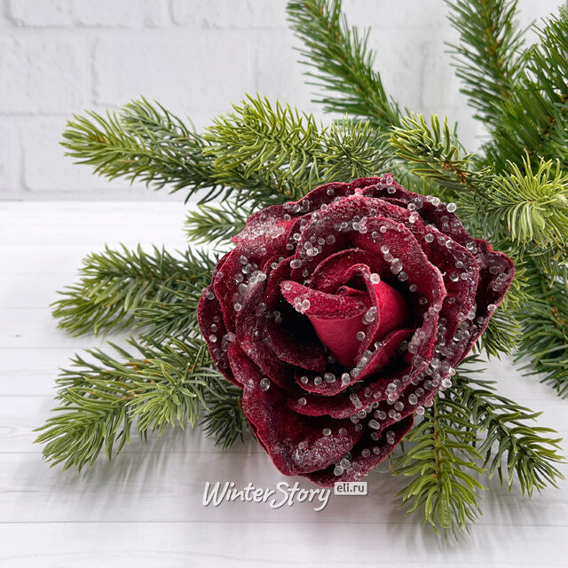 Роза Selvaggio заснеженная 18 см бордовая клипса Christmas Deluxe (Кристмас Делюкс)