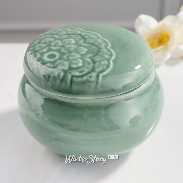 Ароматическая свеча Barnsley Sage 9 см зеленая Koopman