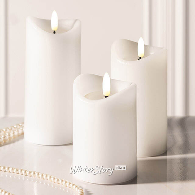 Светодиодная свеча с имитацией пламени Кертон 15 см, белая восковая, на батарейках, таймер Koopman