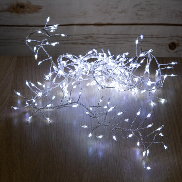 Светодиодная гирлянда Капельки Фейерверк 7.2 м, 720 холодных белых MICROLED ламп, серебряная проволока, IP44 Koopman