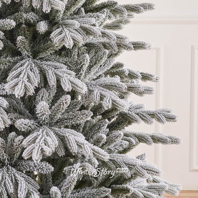 Искусственная елка Кремлевская заснеженная 3 м, ЛИТАЯ+ПВХ Max Christmas