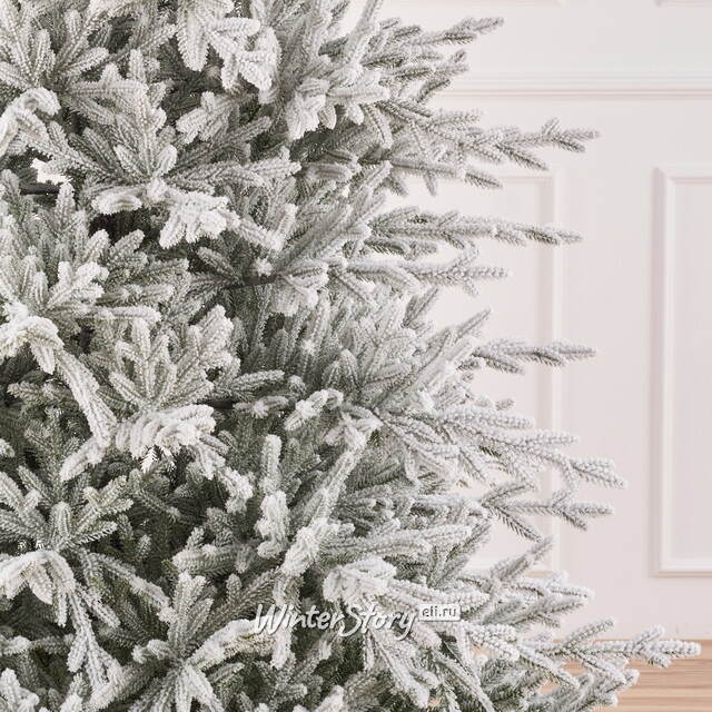 Искусственная елка Лесная Фея заснеженная 240 см, ЛИТАЯ 100% Max Christmas