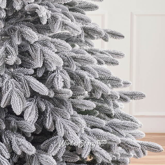 Искусственная елка Романовская заснеженная 240 см, ЛИТАЯ 100% Max Christmas