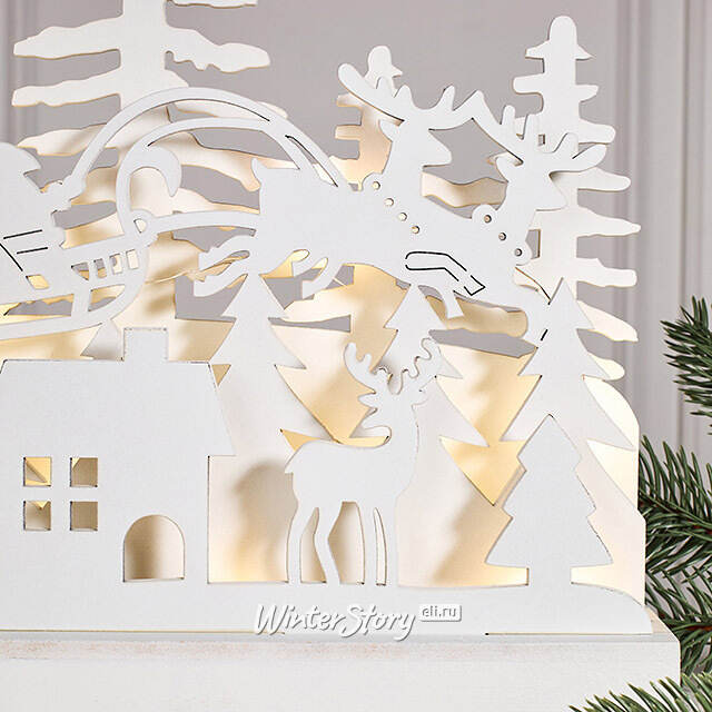 Новогодний светильник Санта в снежном лесу 23 см, на батарейках Koopman