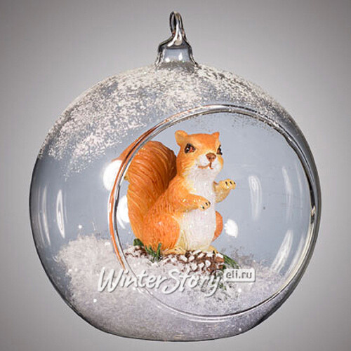Стеклянный шар с композицией Зима в лесу с Белкой 9 см, подвеска Holiday Classics