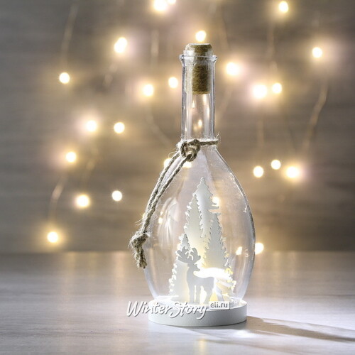 Светильник бутылка с композицией - Олень в зимнем лесу 22 см на батарейках Peha