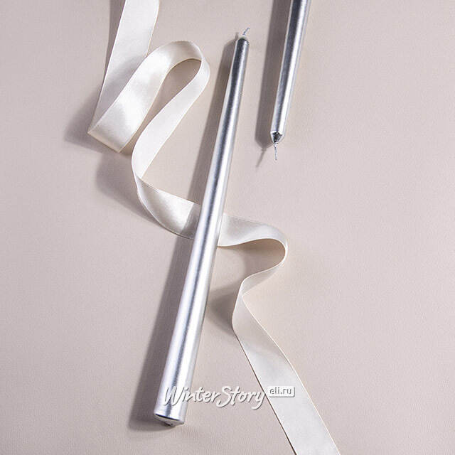 Высокая свеча Agrate Brianza 30 см серебряная Due Esse Christmas