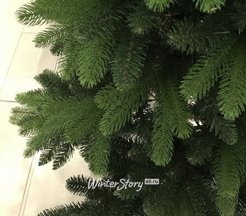 Искусственная стройная елка Юта 210 cм, ЛИТАЯ + ПВХ A Perfect Christmas
