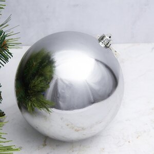 Пластиковый шар 14 см серебряный глянцевый Winter Deco фото 1