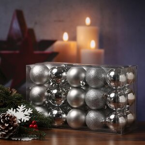 Коллекция пластиковых шаров Gracy - Silver 6 см, 30 шт, mix Kaemingk/Winter Deco фото 2